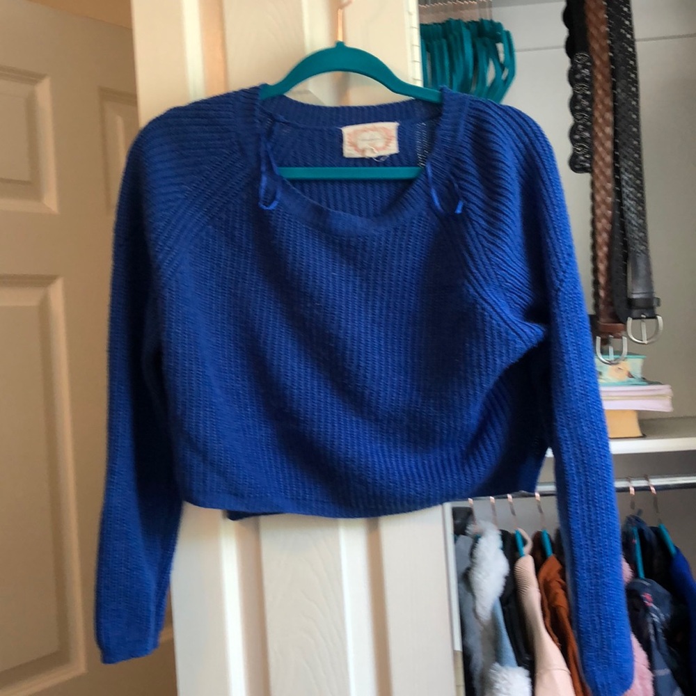 Crop sweater